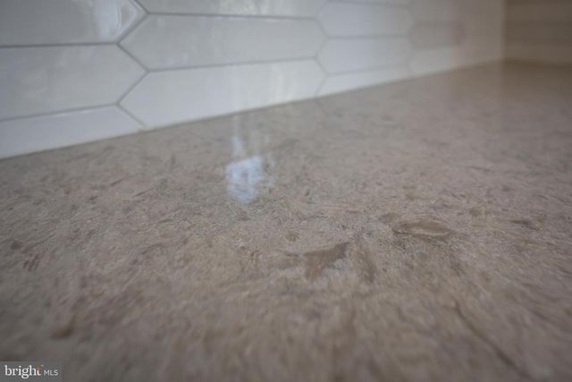 6405 WILMETT RD, Bethesda, MD 20817