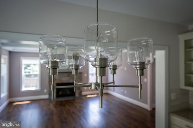 6405 WILMETT RD, Bethesda, MD 20817