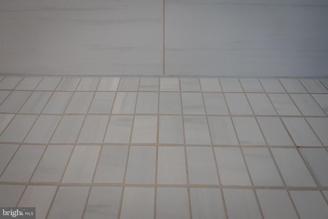 6405 WILMETT RD, Bethesda, MD 20817