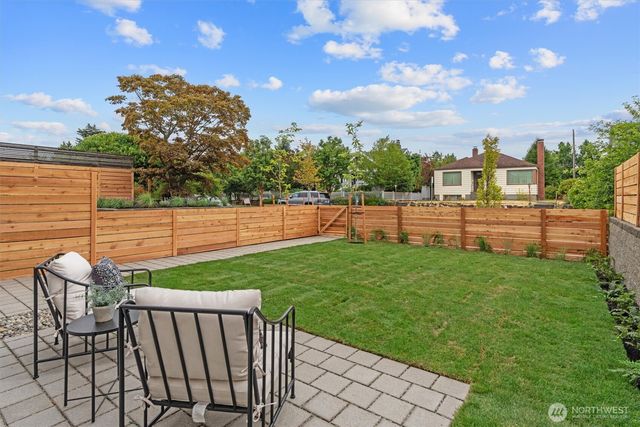 4049 44th Avenue SW, Seattle, WA 98116
