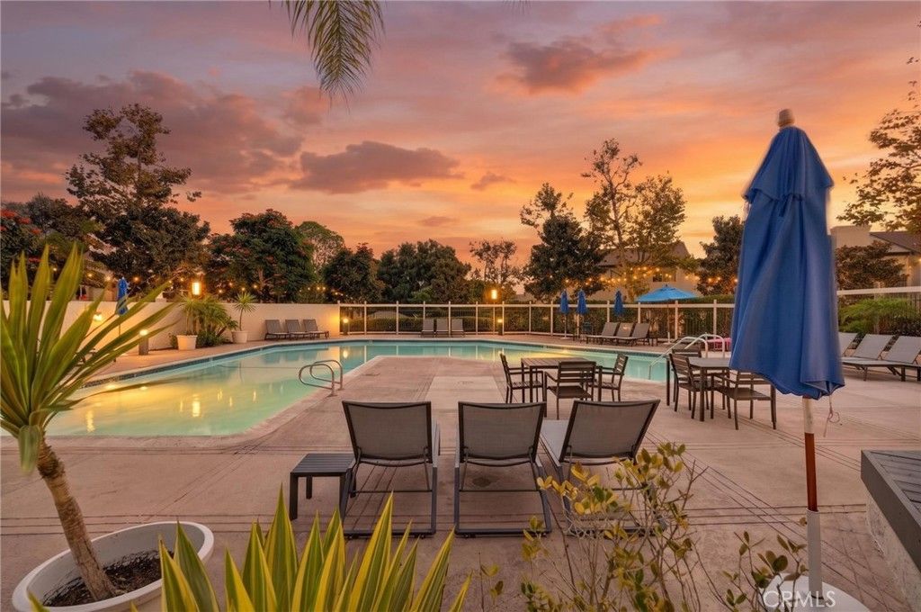1545 Northrim Court 265, San Diego, CA 92111 — photo 2