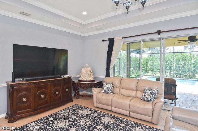 2549 Ashbury CIR, Cape Coral, FL 33991