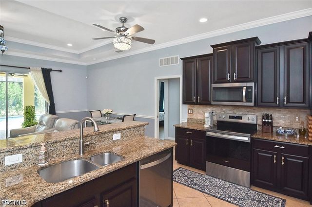 2549 Ashbury CIR, Cape Coral, FL 33991