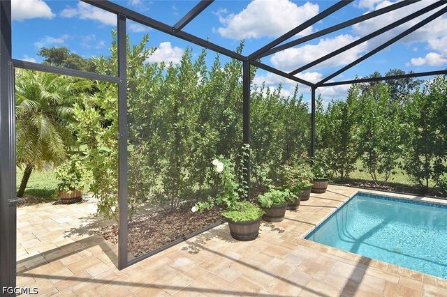 2549 Ashbury CIR, Cape Coral, FL 33991