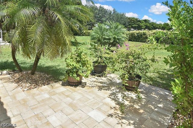 2549 Ashbury CIR, Cape Coral, FL 33991