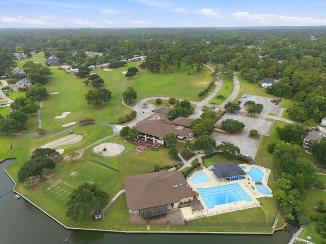 199 Kings Point Street, Conroe, TX 77356