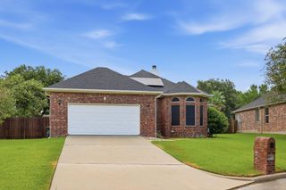 199 Kings Point Street, Conroe, TX 77356