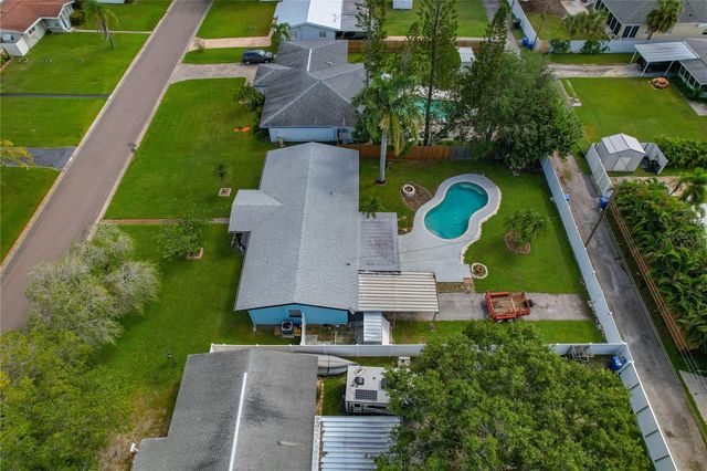 758 42ND AVENUE NE, St Petersburg, FL 33703