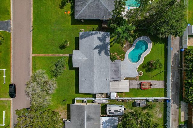 758 42ND AVENUE NE, St Petersburg, FL 33703