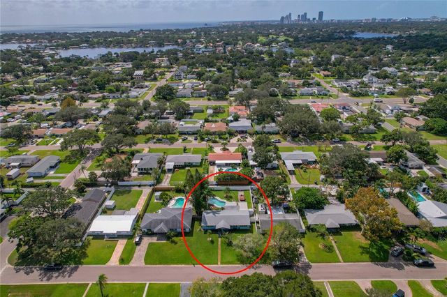758 42ND AVENUE NE, St Petersburg, FL 33703