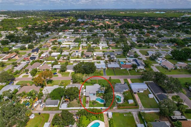 758 42ND AVENUE NE, St Petersburg, FL 33703