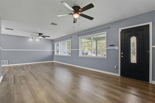 758 42ND AVENUE NE, St Petersburg, FL 33703
