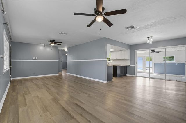 758 42ND AVENUE NE, St Petersburg, FL 33703