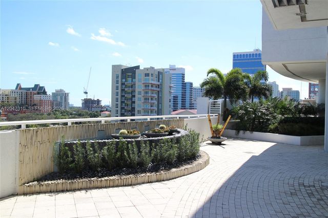 315 NE 3rd Ave 2103, Fort Lauderdale, FL 33301