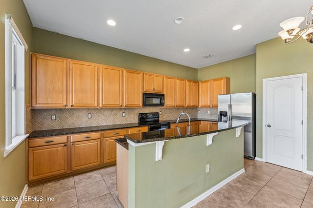 971 MORNING LIGHT Road, Jacksonville, FL 32218