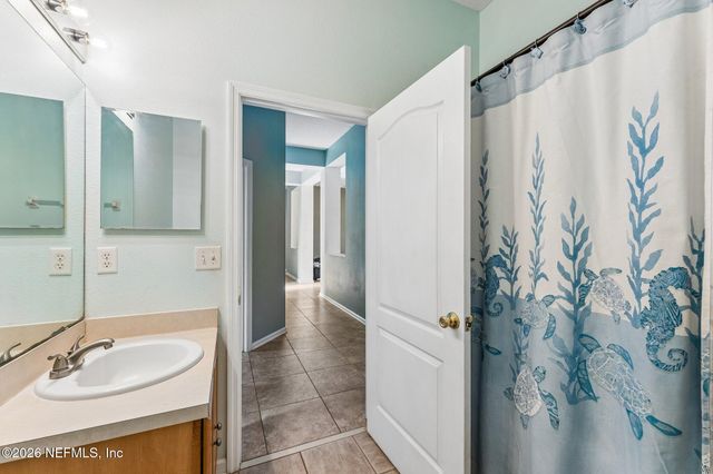 971 MORNING LIGHT Road, Jacksonville, FL 32218
