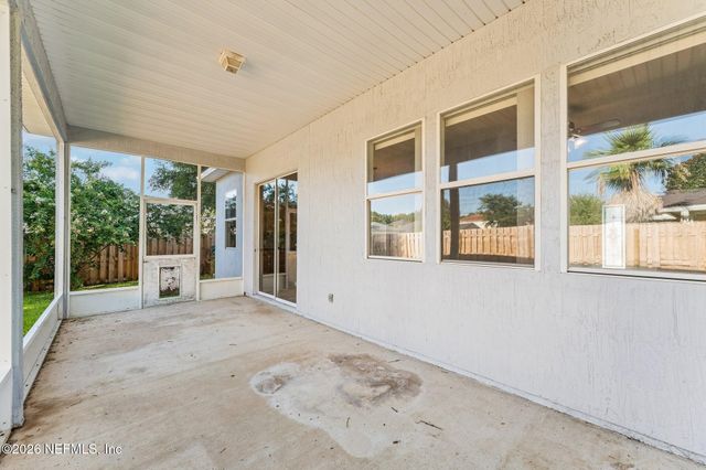 971 MORNING LIGHT Road, Jacksonville, FL 32218