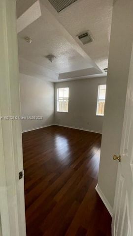 14581 SW 13th Ter, Miami, FL 33184