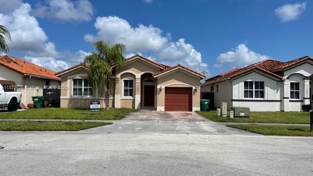 14581 SW 13th Ter, Miami, FL 33184