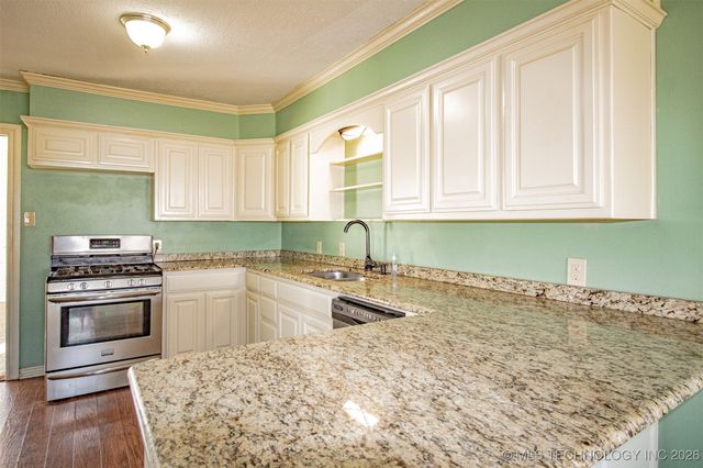 1702 Maple, Durant, OK 74701