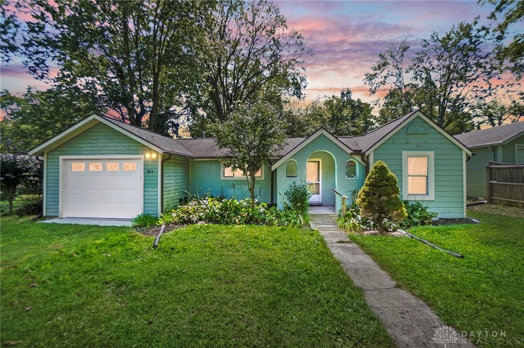 309 Fairfield Pike, Yellow Springs Vlg, OH 45387