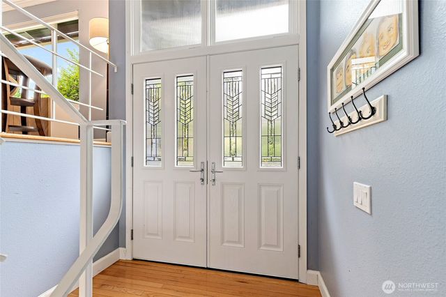 14859 NE 13th Street, Bellevue, WA 98007
