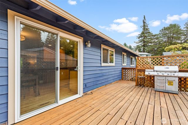 14859 NE 13th Street, Bellevue, WA 98007
