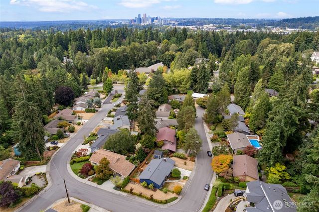 14859 NE 13th Street, Bellevue, WA 98007