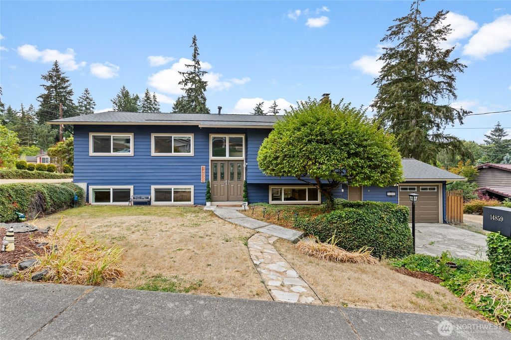 14859 NE 13th Street, Bellevue, WA 98007