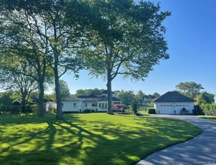 67 Lake Avenue, Center Moriches, NY 11934