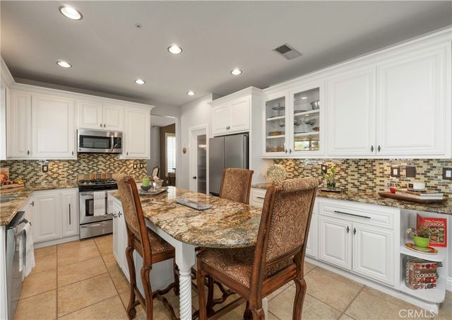5419 Deveron Court, Riverside, CA 92507