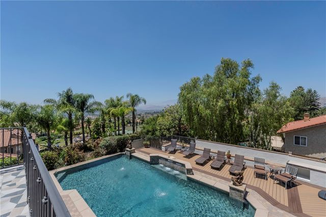 5419 Deveron Court, Riverside, CA 92507