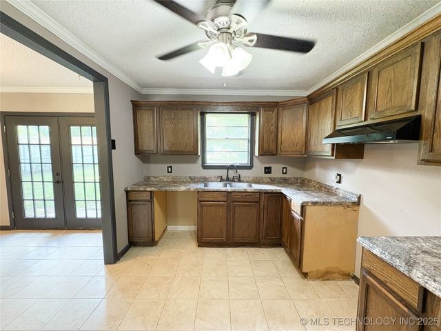 86 Wisteria, Lone Grove, OK 73443