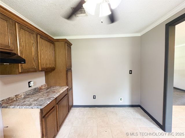 86 Wisteria, Lone Grove, OK 73443