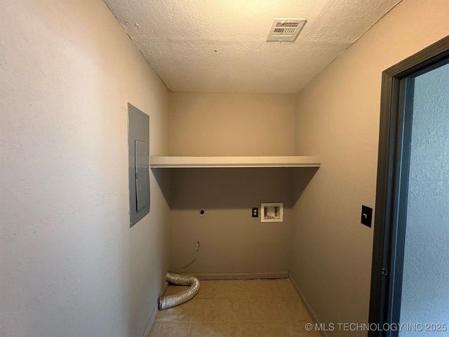 86 Wisteria, Lone Grove, OK 73443