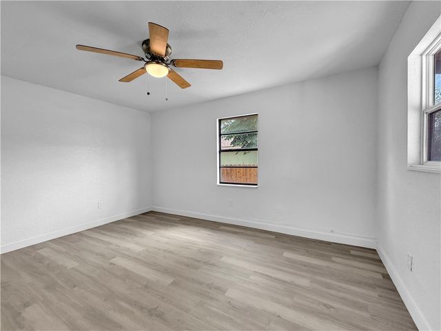 705 Seminole St, Corpus Christi, TX 78405