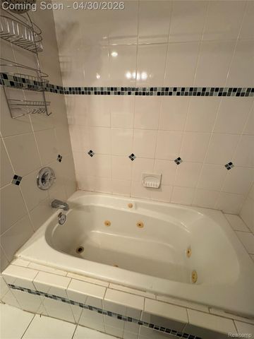 27315 Lathrup Boulevard, Lathrup Village, MI 48076