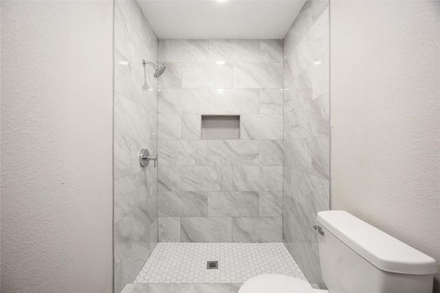 11302 White Gate Lane, Houston, TX 77067