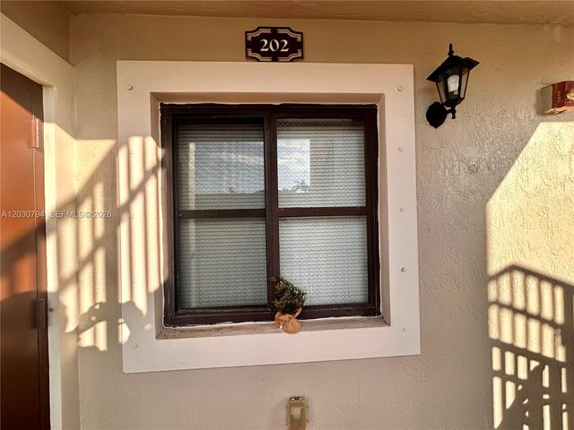 22801 SW 88th Place 202, Cutler Bay, FL 33190