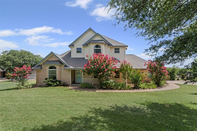 1025 Colina Vista Lane, Crowley, TX 76036