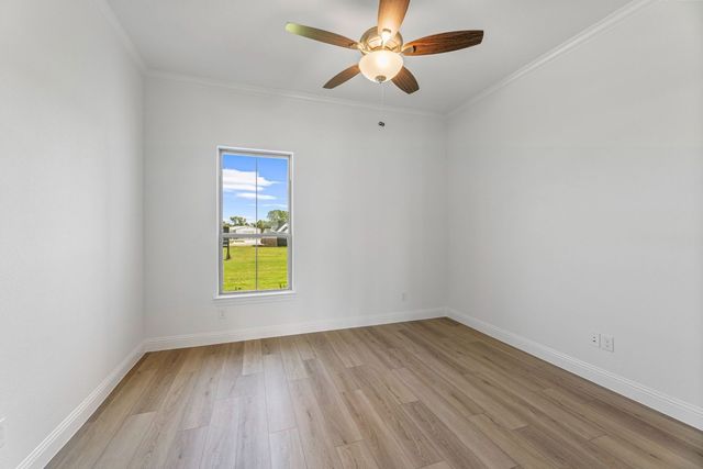 2001 Veal Circle, Springtown, TX 76085