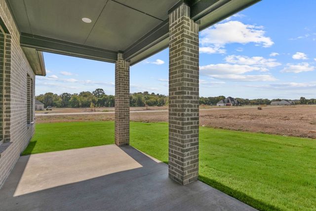 2001 Veal Circle, Springtown, TX 76085