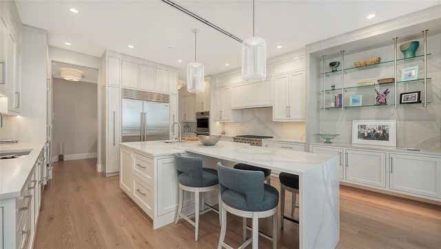 4955 GULF OF MEXICO DRIVE 101, Longboat Key, FL 34228