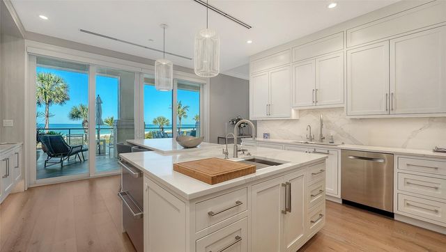 4955 GULF OF MEXICO DRIVE 101, Longboat Key, FL 34228