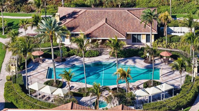 4955 GULF OF MEXICO DRIVE 101, Longboat Key, FL 34228