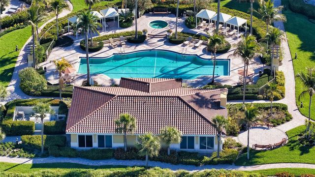 4955 GULF OF MEXICO DRIVE 101, Longboat Key, FL 34228