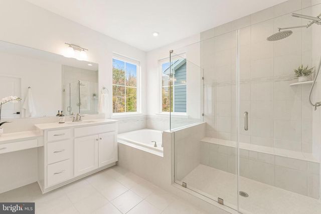 18260 MOSS GARDEN RD, Dumfries, VA 22026