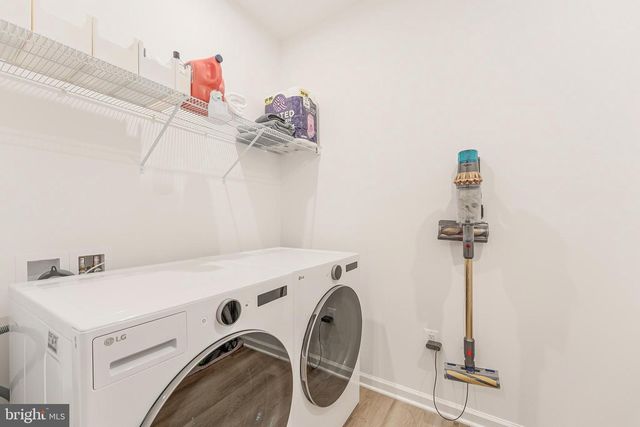 18260 MOSS GARDEN RD, Dumfries, VA 22026