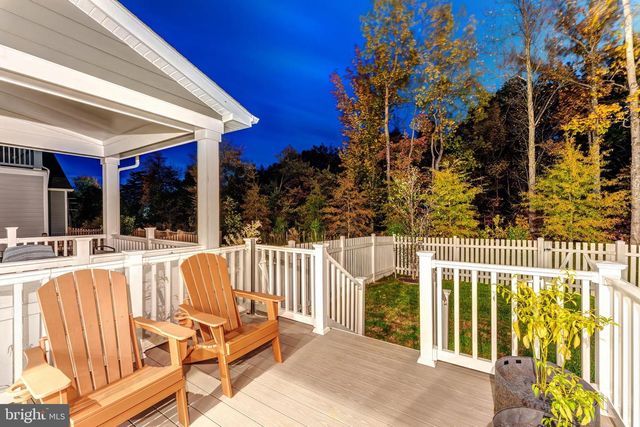 18260 MOSS GARDEN RD, Dumfries, VA 22026