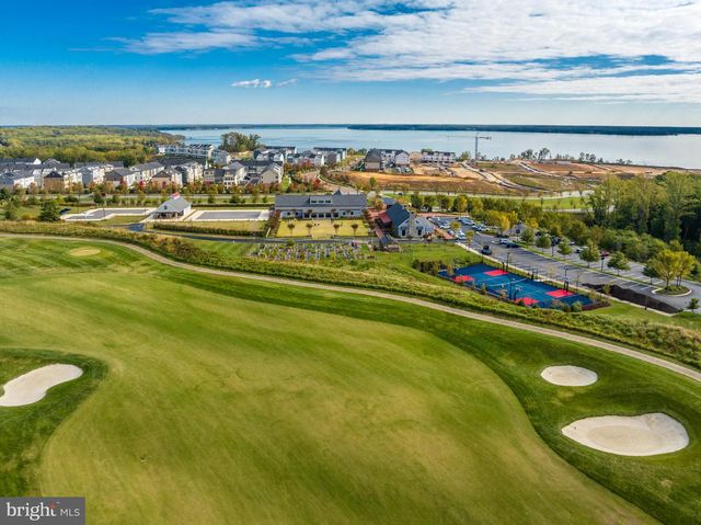 18260 MOSS GARDEN RD, Dumfries, VA 22026